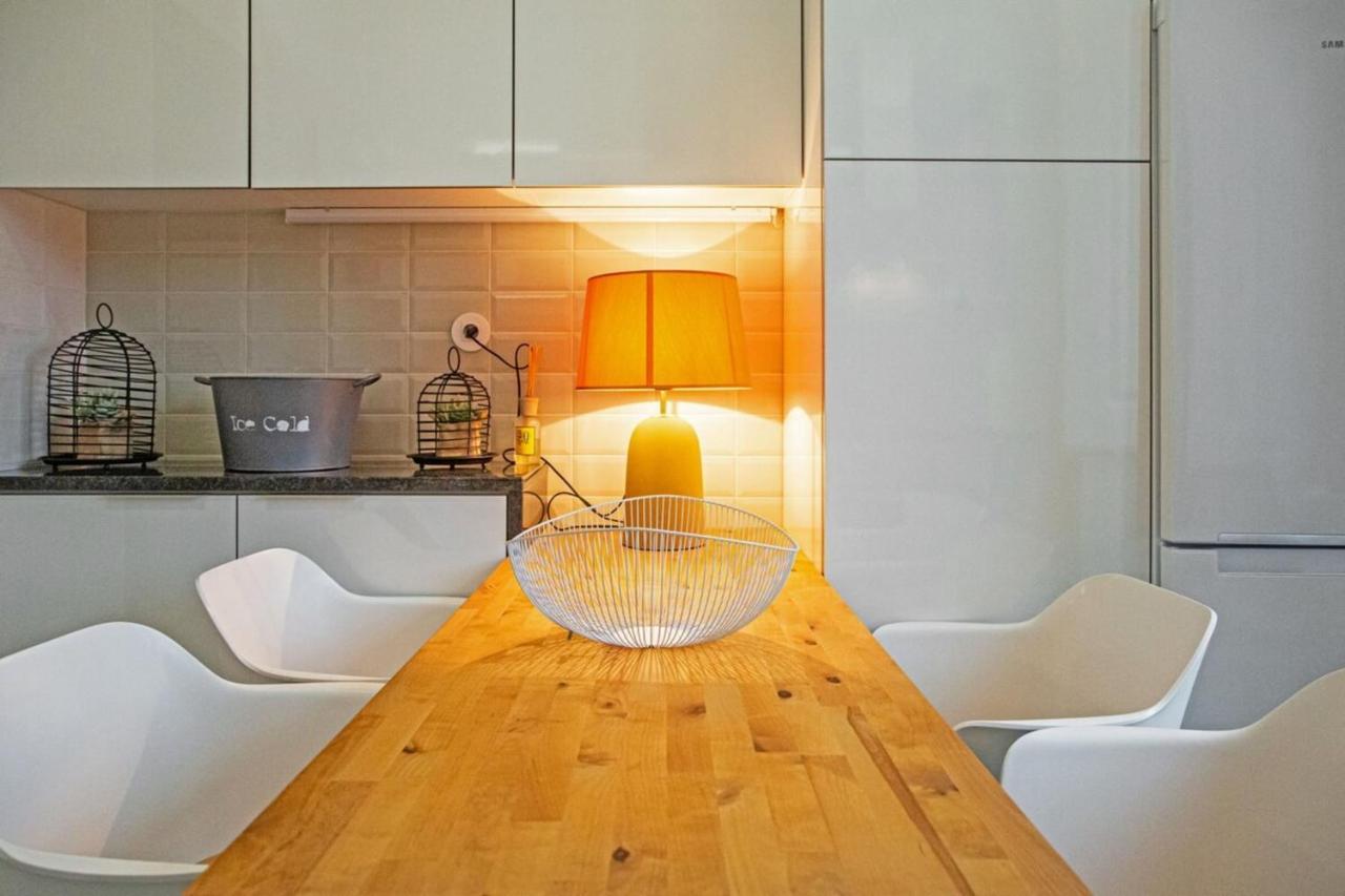 Colourful&tasteful 2bedroom In Graça Apartamento Lisboa