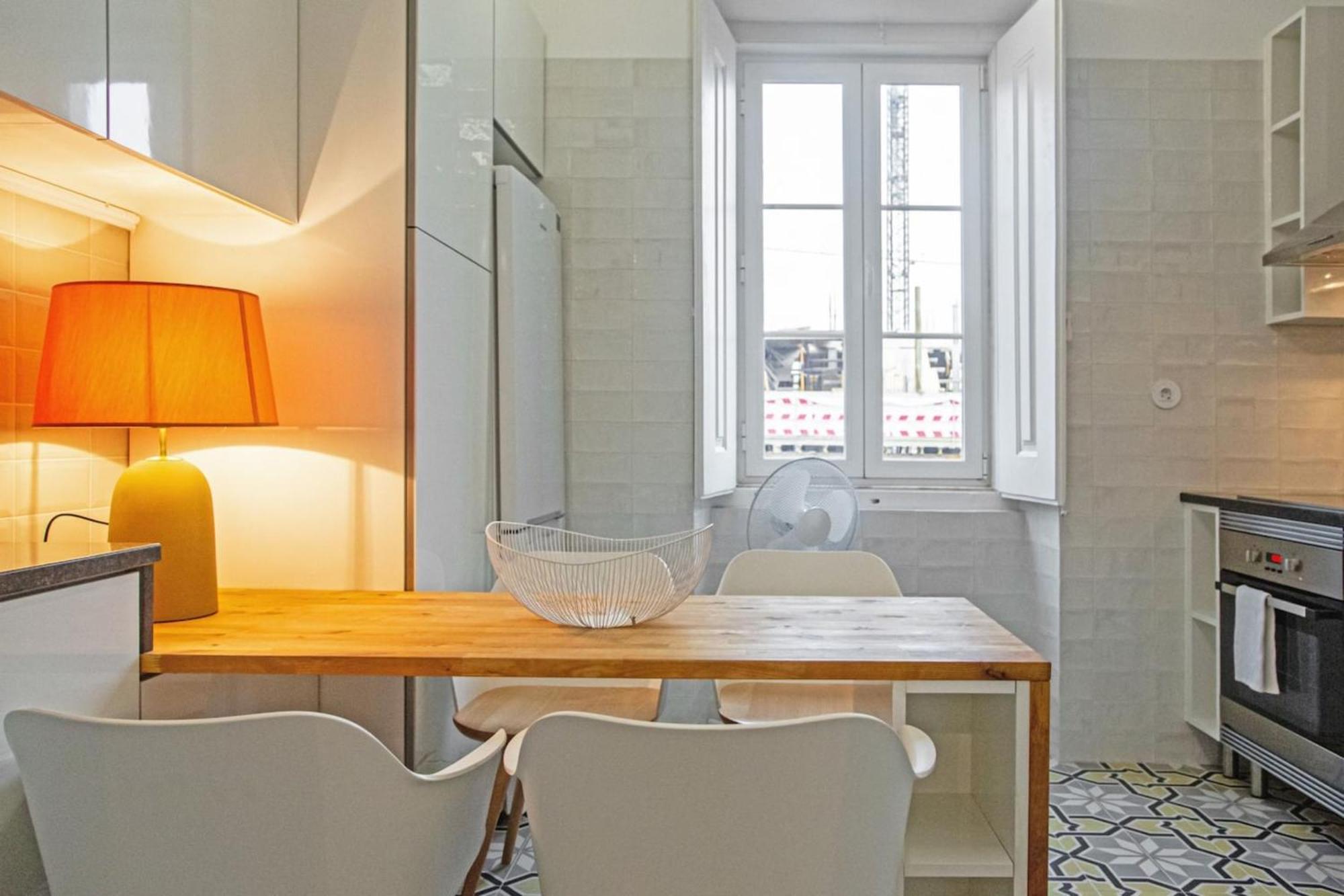 Colourful&tasteful 2bedroom In Graça * Lisboa