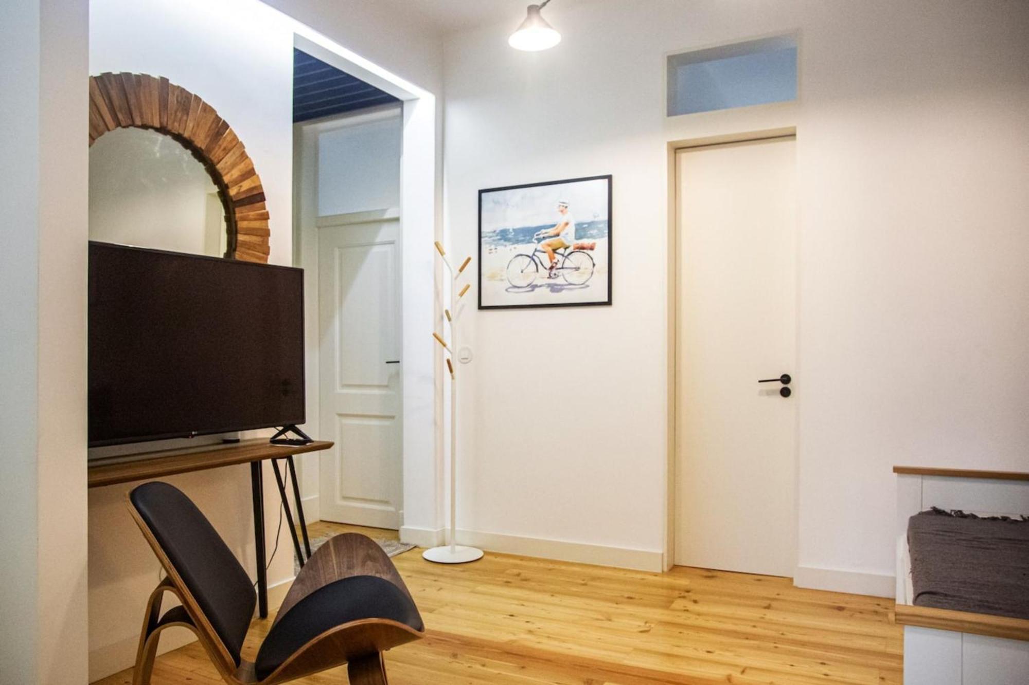 Colourful&tasteful 2bedroom In Graça *