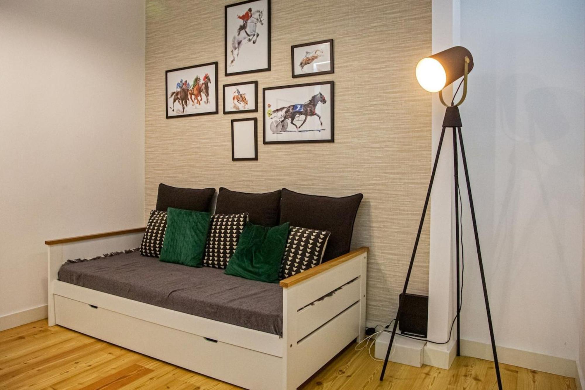 Apartamento Colourful And Tasteful 2bedroom In Graca Lisboa